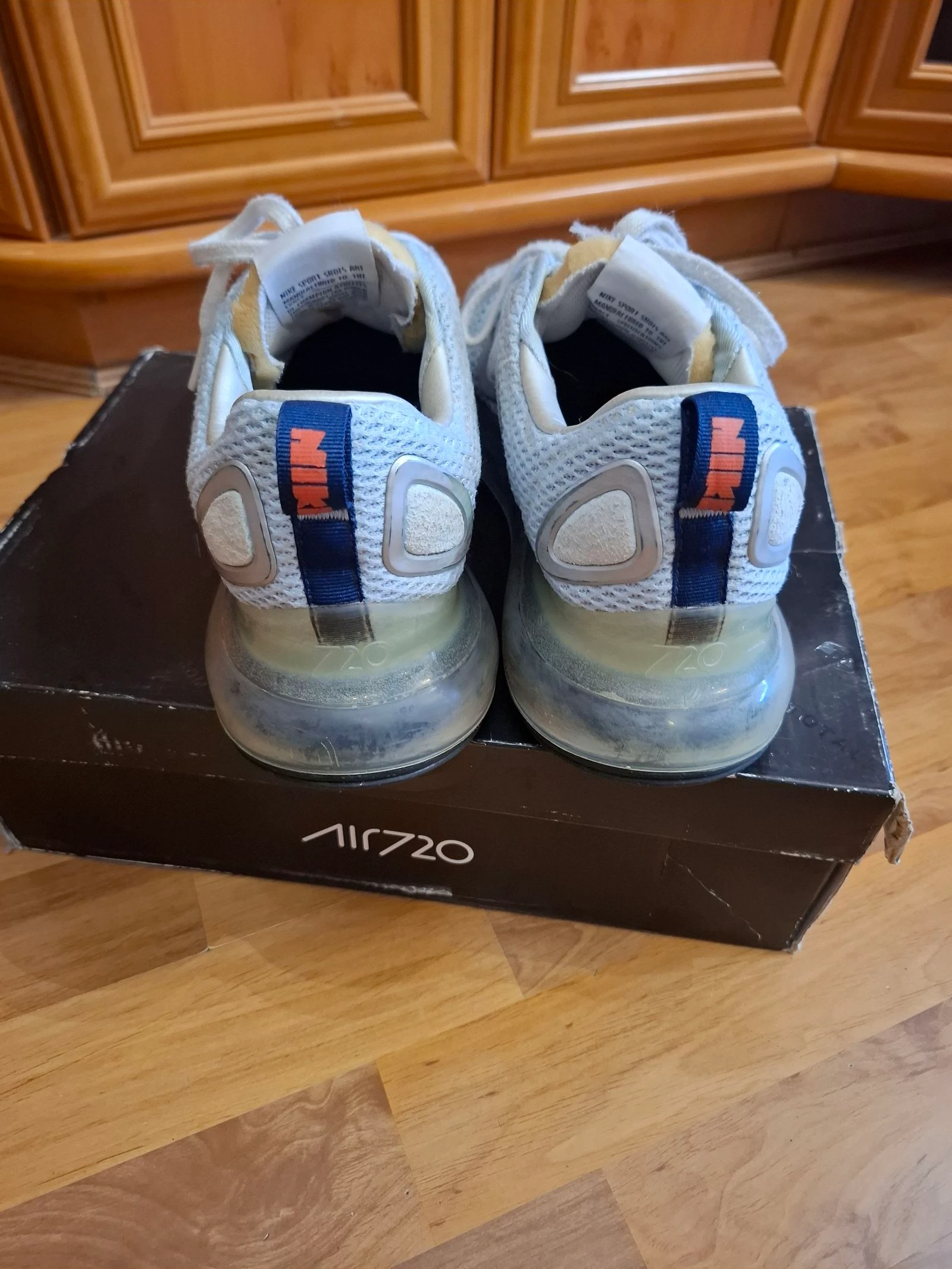 Nike Air Max 720 – photo 4